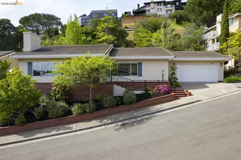 6109 Fairlane Dr, Oakland, CA 94611