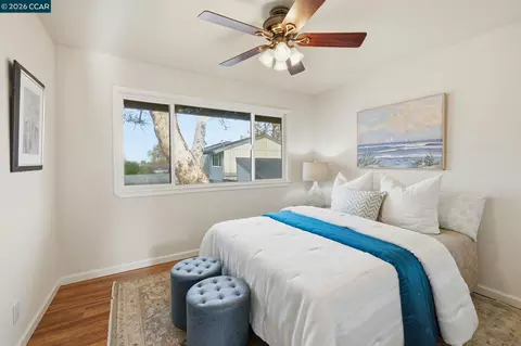 Bedroom - 1195 Kenwal Rd #B, Concord, CA 94521 photo 1 of 5