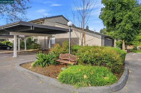 Exterior - 1195 Kenwal Rd #B, Concord, CA 94521 photo 2 of 5