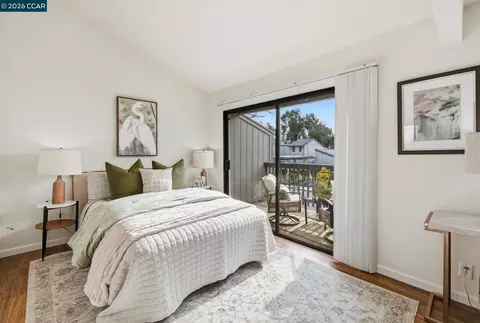 Bedroom - 1195 Kenwal Rd #B, Concord, CA 94521 photo 3 of 5