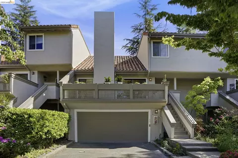239 Paseo Bernal, Moraga, CA 94556