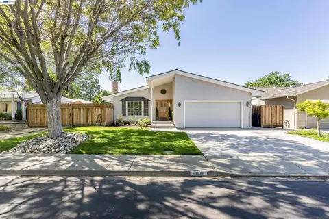 349 Ann Ct, Livermore, CA 94550