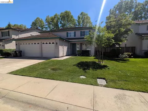 6529 Brook Hollow Cir, Stockton, CA 95219