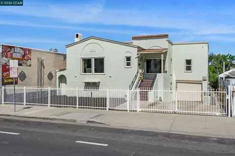 272 W 10th St, Pittsburg, CA 94565