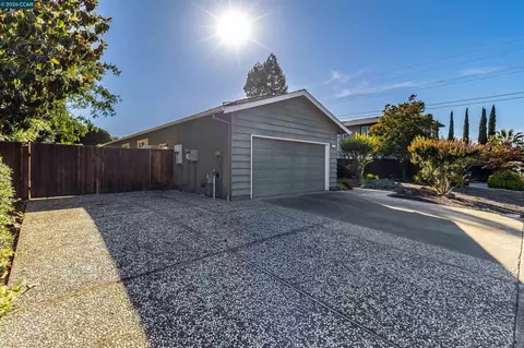 Exterior - 871 Litwin Dr, Concord, CA 94518 photo 14 of 14