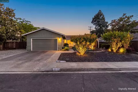 871 Litwin Dr, Concord, CA 94518 photo 1