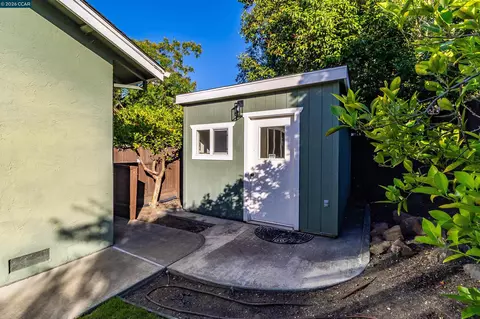 Exterior - 871 Litwin Dr, Concord, CA 94518 photo 10 of 14