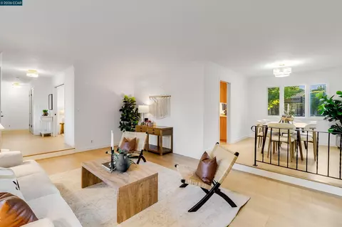 Living - 871 Litwin Dr, Concord, CA 94518 photo 9 of 9