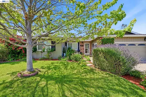 5673 Drysdale Dr, San Jose, CA 95124