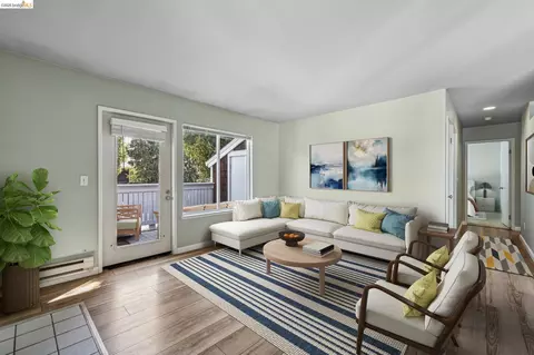 60 Marina Lakes Dr, Richmond, CA 94804