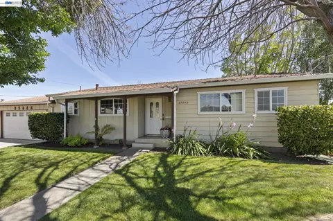 35446 Cleremont Dr, Newark, CA 94560