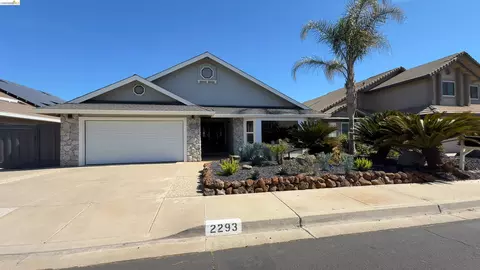 2293 Reef Ct, Discovery Bay, CA 94505