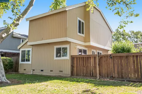 Exterior - 4203 Dubhe Ct, Concord, CA 94521 photo 2 of 7