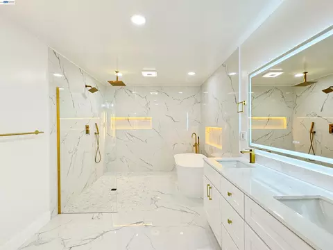 838 Virginia Ave, Lodi, CA 95242