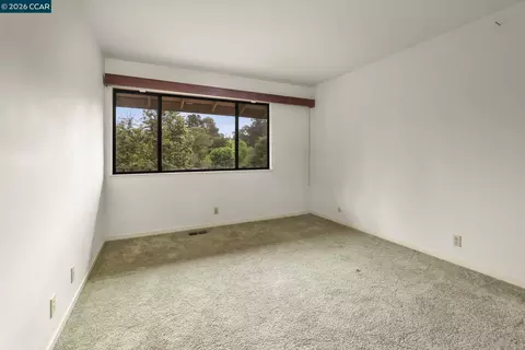 Bedroom - 31 Oak Knoll Loop, Walnut Creek, CA 94596 photo 1 of 3