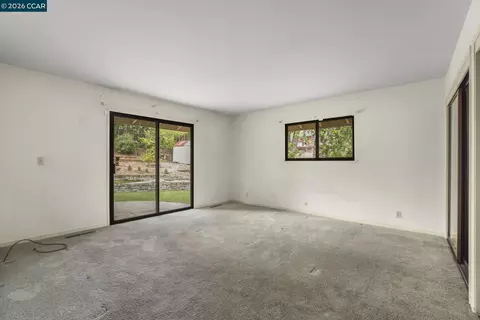 Bedroom - 31 Oak Knoll Loop, Walnut Creek, CA 94596 photo 3 of 3