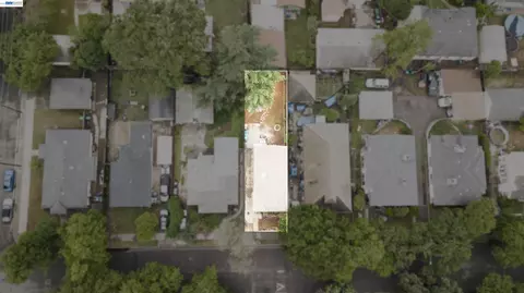 View/Area - 318 E Pine St, Stockton, CA 95204 photo 1 of 1
