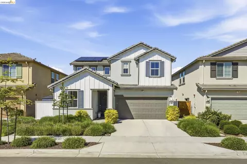 15929 Testarossa St, Lathrop, CA 95330