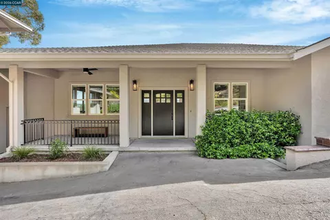 1100 Dunsyre Dr, Lafayette, CA 94549