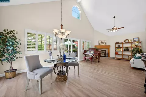 129 Deodar Dr, Pacheco, CA 94553 photo 1