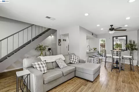 Other - 5505 Roundtree Dr #B, Concord, CA 94521 photo 1 of 9