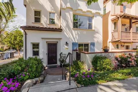 Exterior - 908 Smith Ln, Milpitas, CA 95035 photo 2 of 7