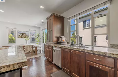 Kitchen - 908 Smith Ln, Milpitas, CA 95035 photo 3 of 3