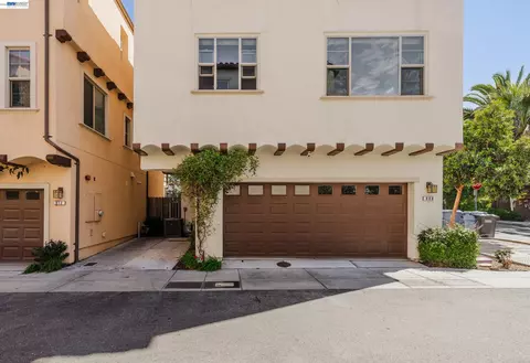 Exterior - 908 Smith Ln, Milpitas, CA 95035 photo 5 of 7