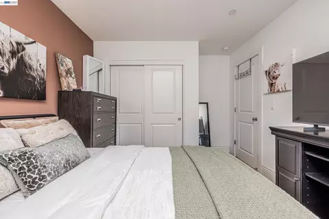 Bedroom - 908 Smith Ln, Milpitas, CA 95035 photo 5 of 7
