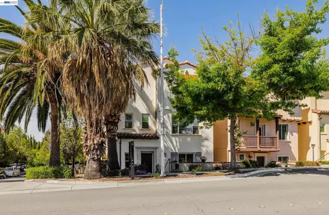 Exterior - 908 Smith Ln, Milpitas, CA 95035 photo 3 of 7
