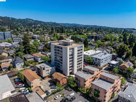 View/Area - 2550 Dana St #5F, Berkeley, CA 94704 photo 10 of 12