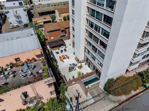 View/Area - 2550 Dana St #5F, Berkeley, CA 94704 photo 12 of 12