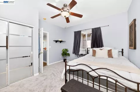 Bedroom - 4547 Glenbrook Dr, Tracy, CA 95377 photo 4 of 6