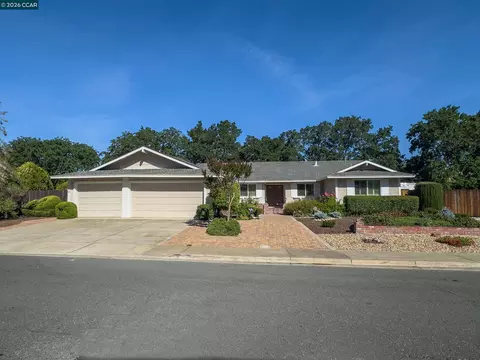 314 Semillon Cir, Clayton, CA 94517