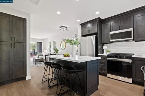 Kitchen - 2027 Castro St, Martinez, CA 94553 photo 2 of 6