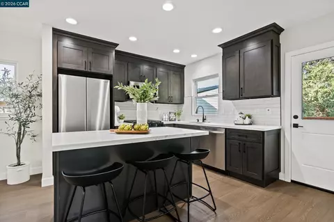 Kitchen - 2027 Castro St, Martinez, CA 94553 photo 1 of 6