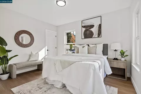 Bedroom - 2027 Castro St, Martinez, CA 94553 photo 2 of 4