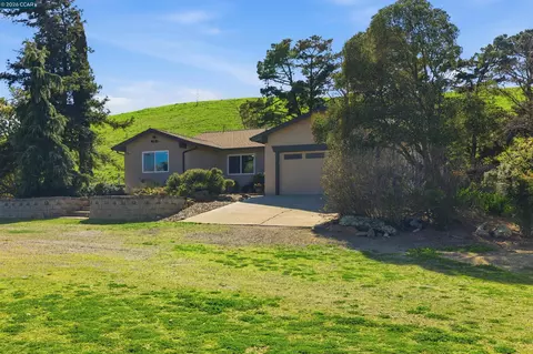 Exterior - 9530 Morgan Territory Rd, Livermore, CA 94551 photo 3 of 12