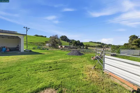 Exterior - 9530 Morgan Territory Rd, Livermore, CA 94551 photo 9 of 12