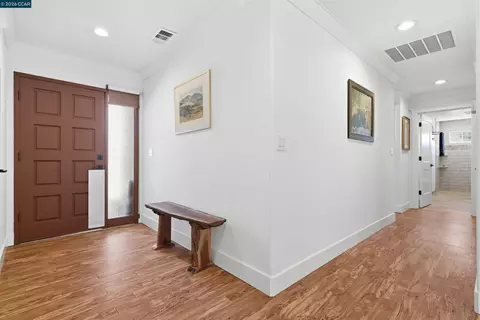 Entry Way - 9530 Morgan Territory Rd, Livermore, CA 94551 photo 2 of 4