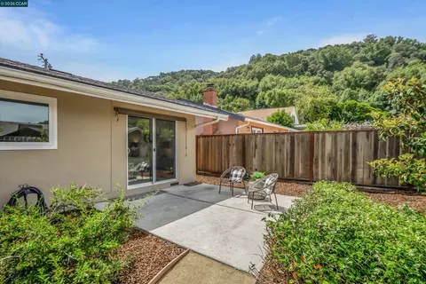 Exterior - 2319 Collins Ave, Pinole, CA 94564 photo 8 of 12