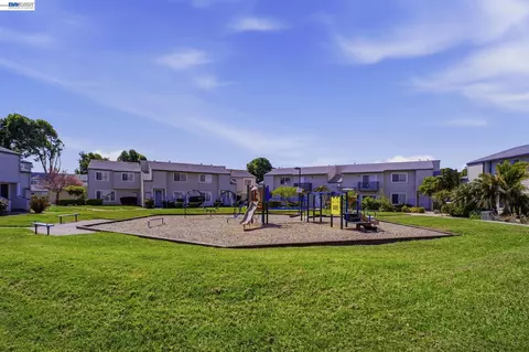 4388 Planet Cir, Union City, CA 94587