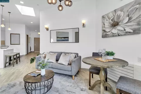 410 Webster St #5, Oakland, CA 94607