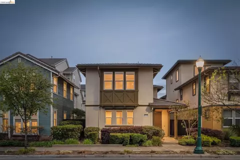 2762 Bette St, Alameda, CA 94501