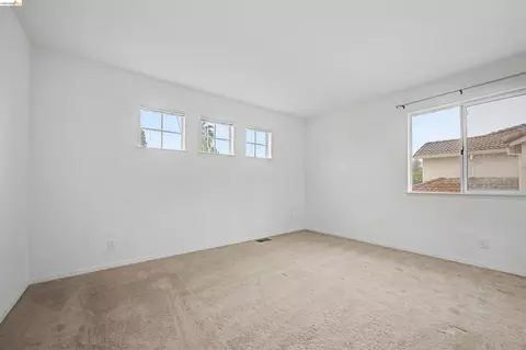 Bedroom - 184 Bald Eagle Dr, Vacaville, CA 95688 photo 7 of 11