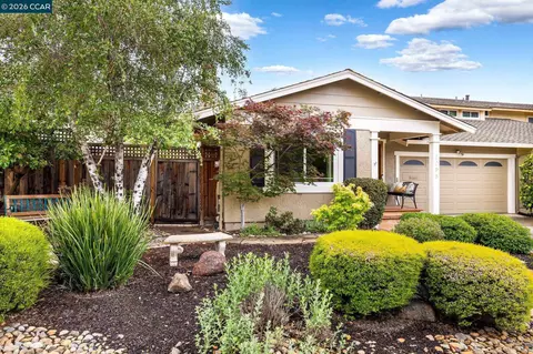 2095 Robb Rd, Walnut Creek, CA 94596