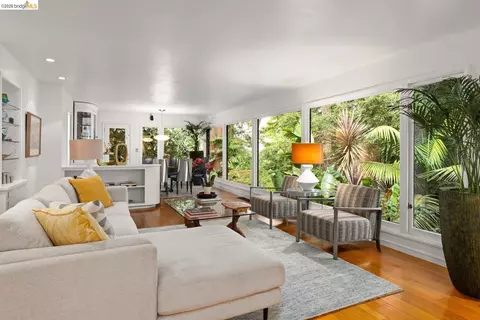 10 Burdeck Ct, Oakland, CA 94602