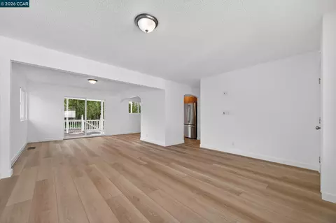 Living - 1920 E 3rd St, Benicia, CA 94510 photo 3 of 5