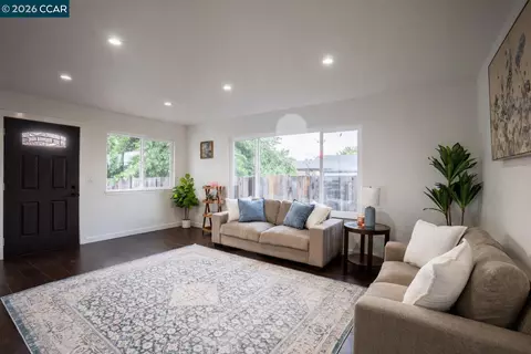 58 Solano Ave, Bay Point, CA 94565