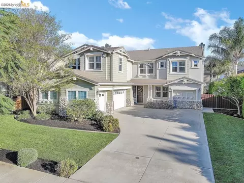 1613 Antica Dr, Brentwood, CA 94513